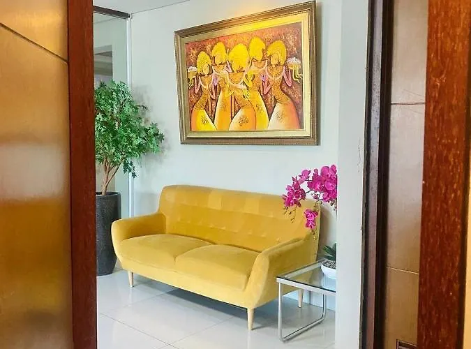 Kuta Majesty Hotel 3*