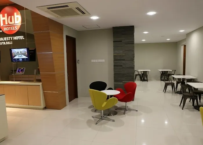 Hotel Kuta Majesty 3*